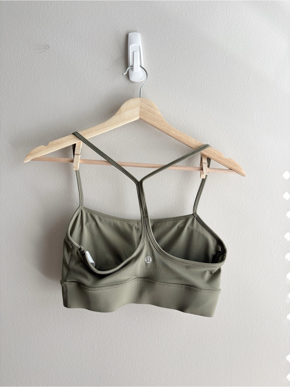 Lululemon Olive Green High-Waist Legging and Bra Workout Set Size 6 - Picture 7 of 8